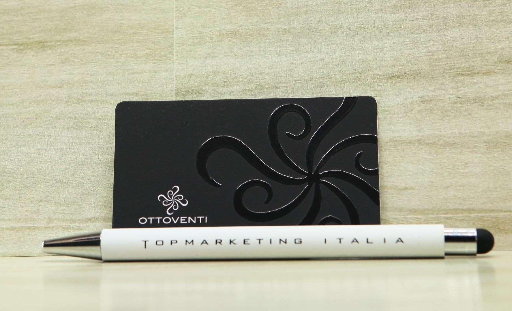 Plus Card Plus Card